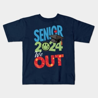 Graduate 2024 we out Kids T-Shirt